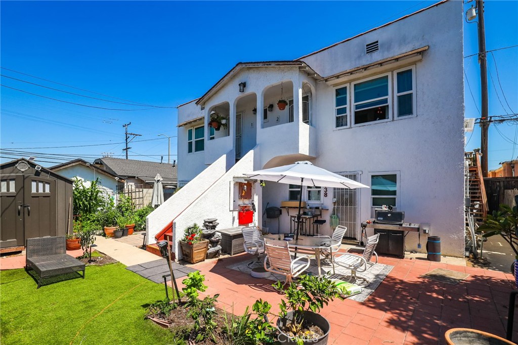 932 Coronado Avenue