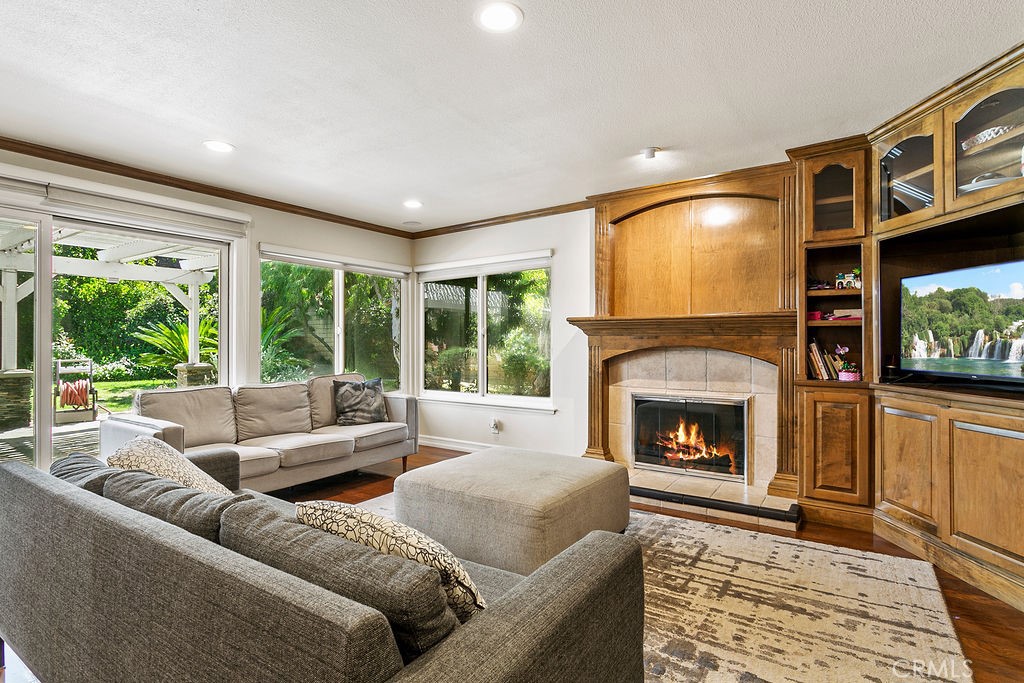 1820 Calle Don Guillermo