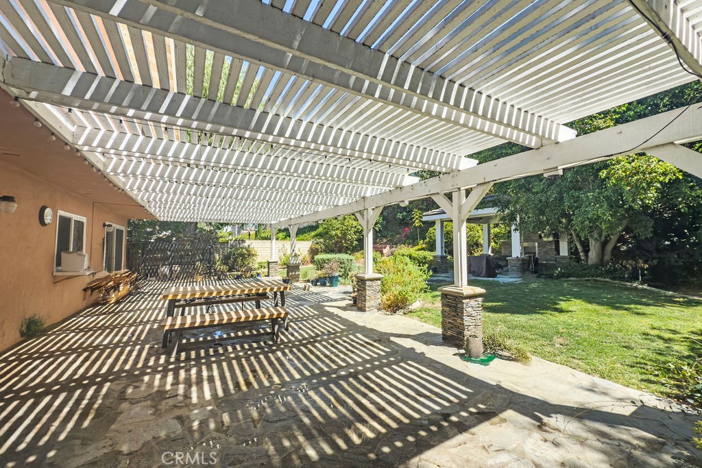 1820 Calle Don Guillermo