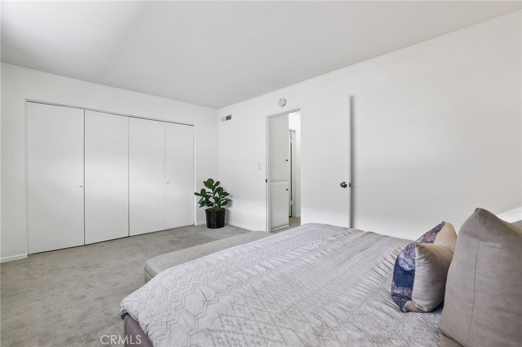 3342 Bradbury Road 34