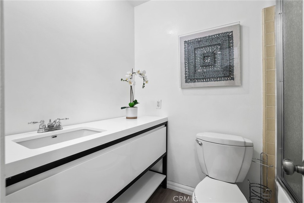 3342 Bradbury Road 34