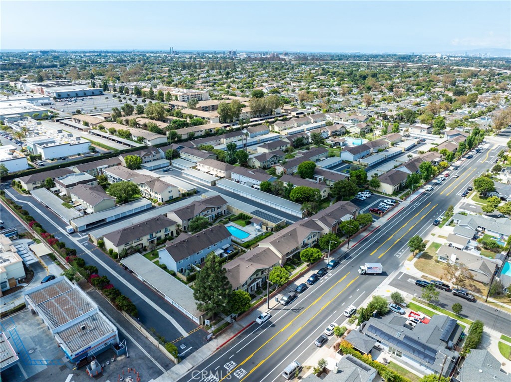 3342 Bradbury Road 34