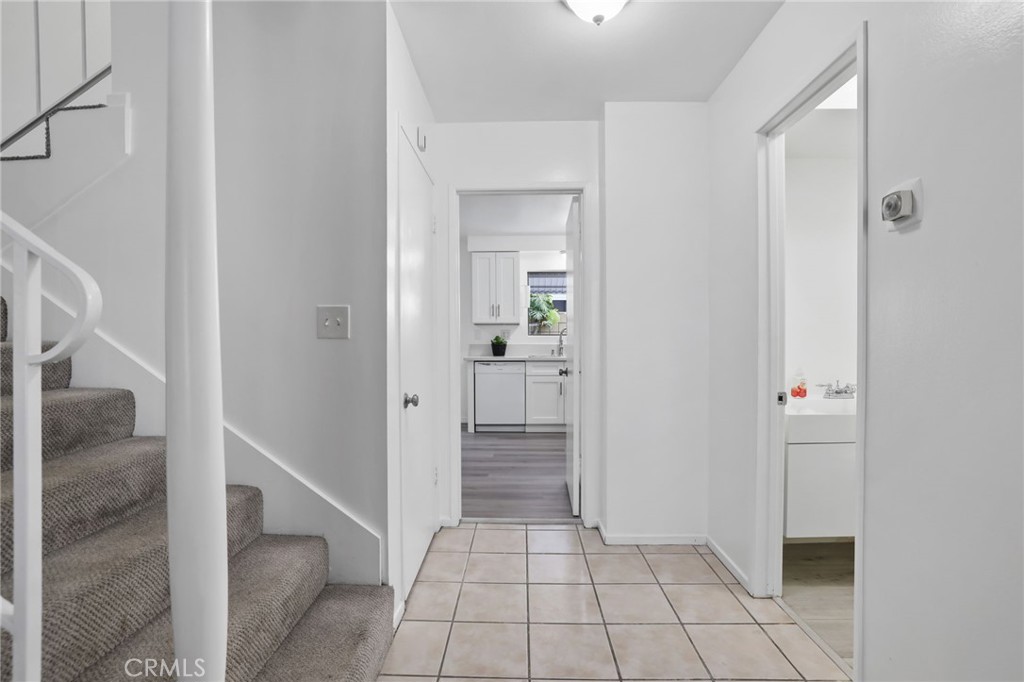 3342 Bradbury Road 34