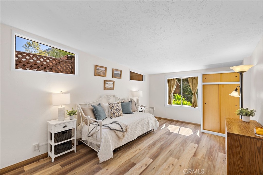 29120 Shadybrook Drive