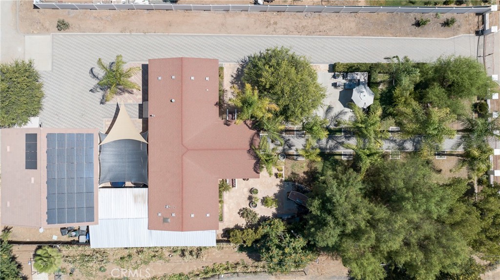 21510 Floral Avenue