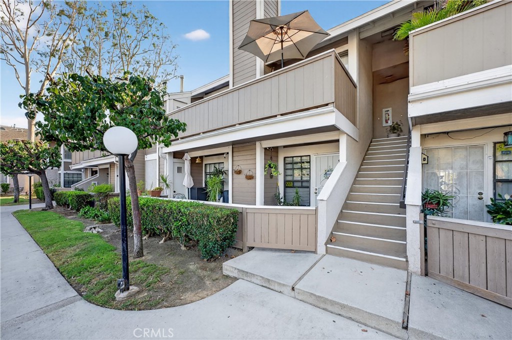 1501 S Raitt Street 115