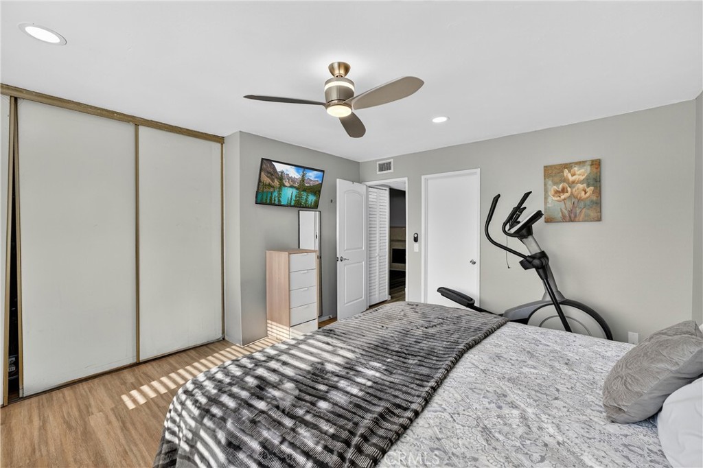 1501 S Raitt Street 115