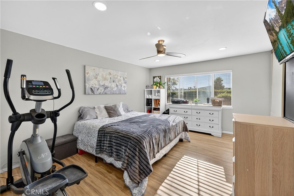 1501 S Raitt Street 115