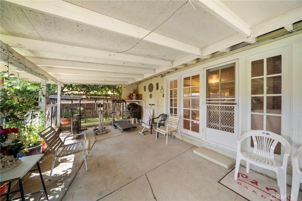 6746 La Jolla Drive
