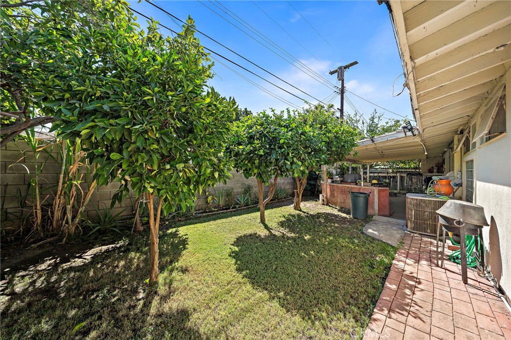 6746 La Jolla Drive