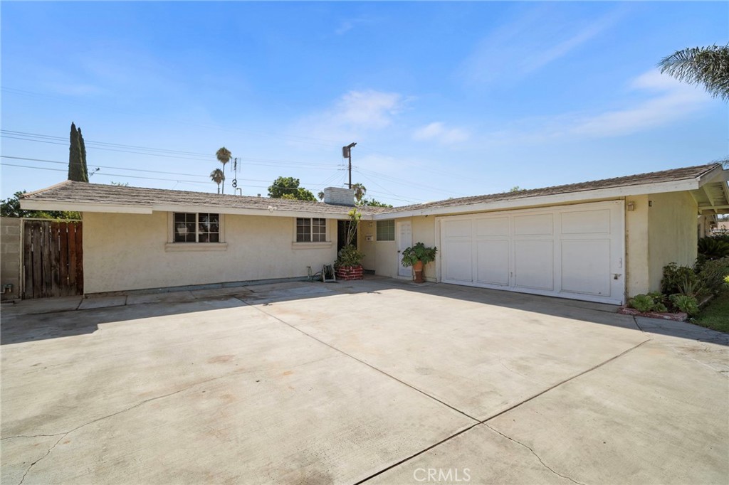6746 La Jolla Drive