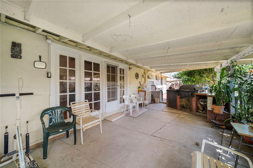 6746 La Jolla Drive