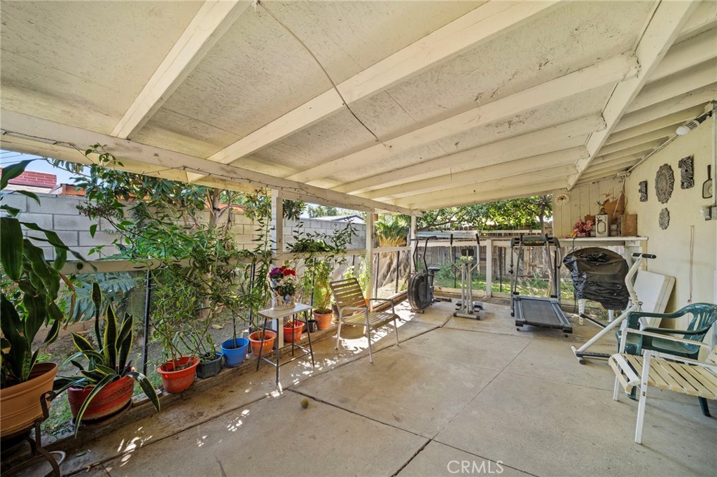 6746 La Jolla Drive