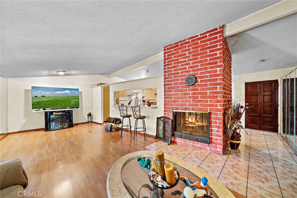 6746 La Jolla Drive