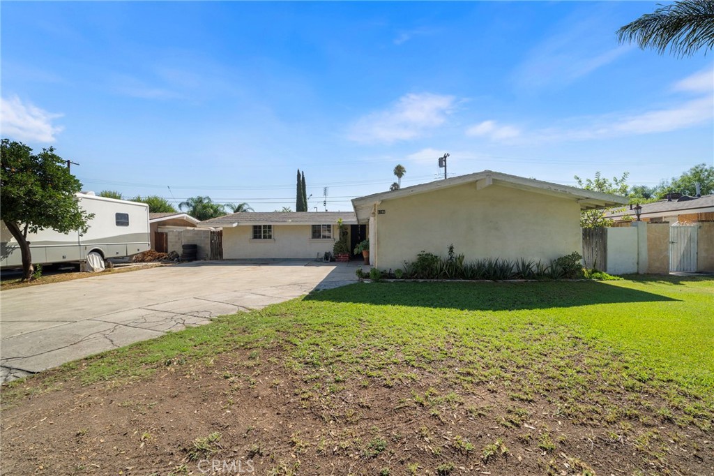 6746 La Jolla Drive