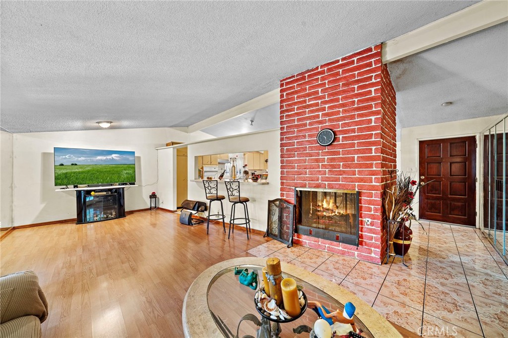 6746 La Jolla Drive