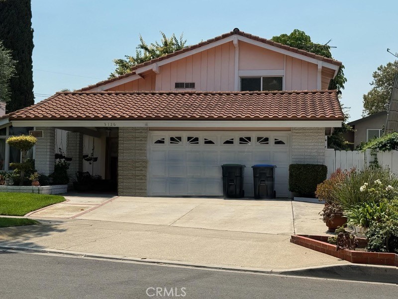 3126 S Rita Way
