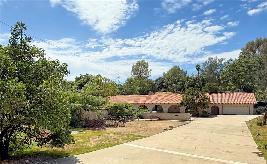 1929 Coban Road