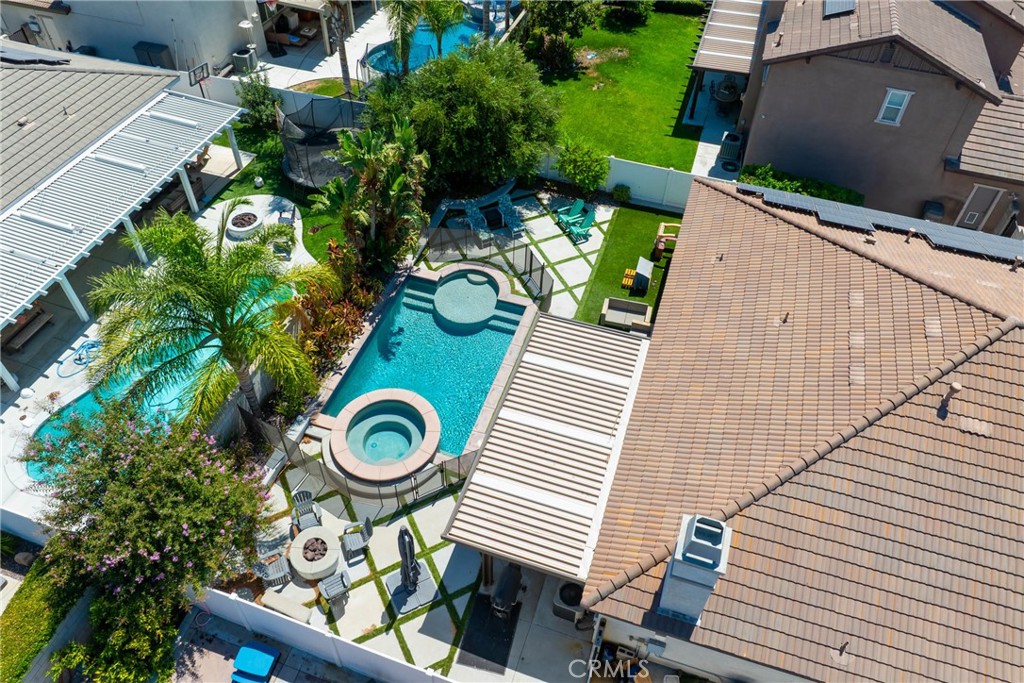 6704 Bull Thistle Court