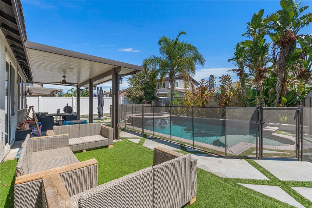 6704 Bull Thistle Court