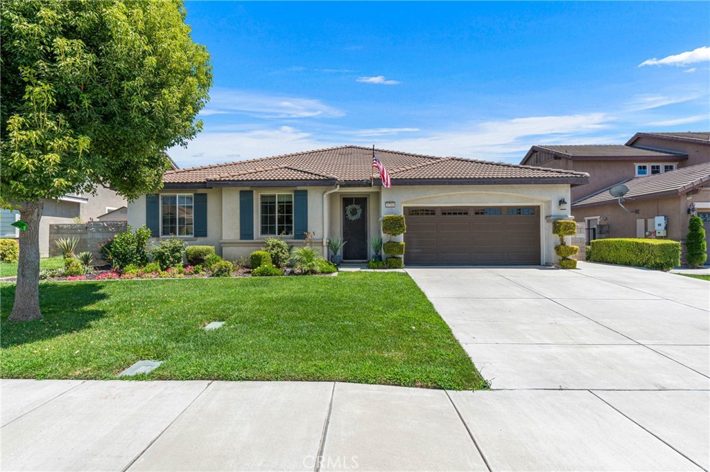 6704 Bull Thistle Court