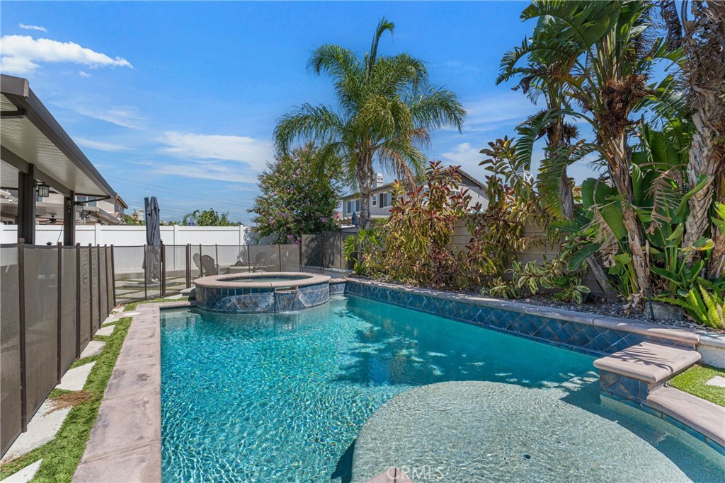 6704 Bull Thistle Court