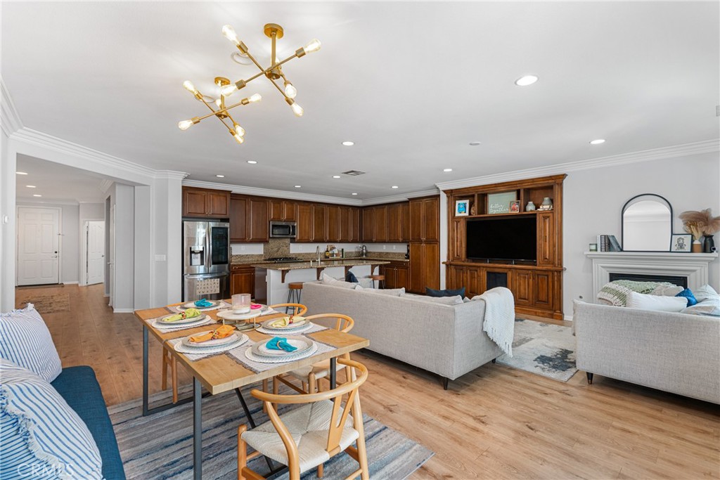 6704 Bull Thistle Court