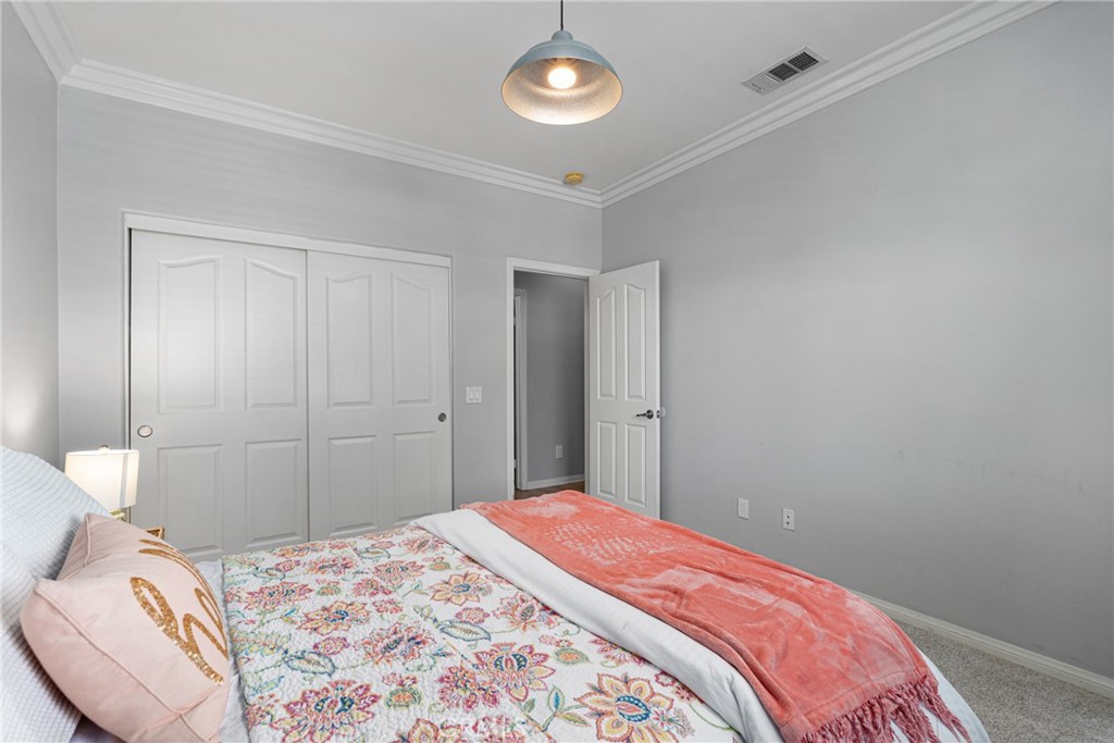 6704 Bull Thistle Court