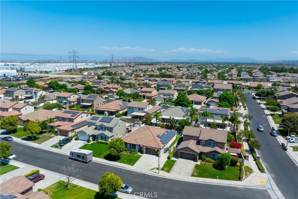 6704 Bull Thistle Court