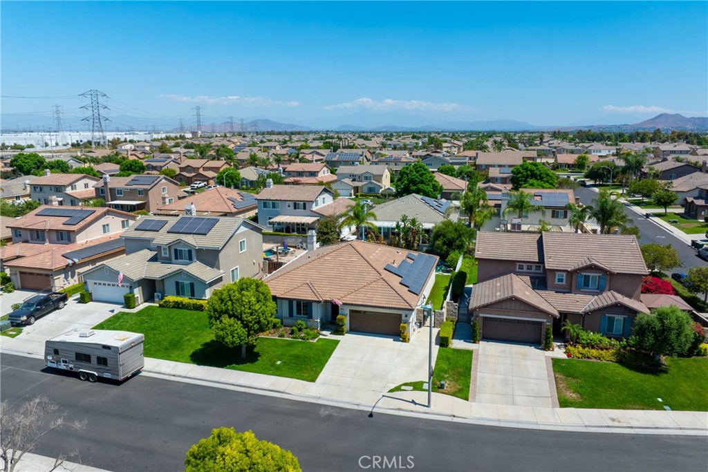 6704 Bull Thistle Court
