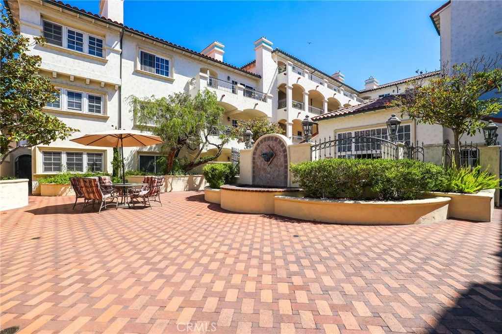 1901 Ocean Boulevard 103