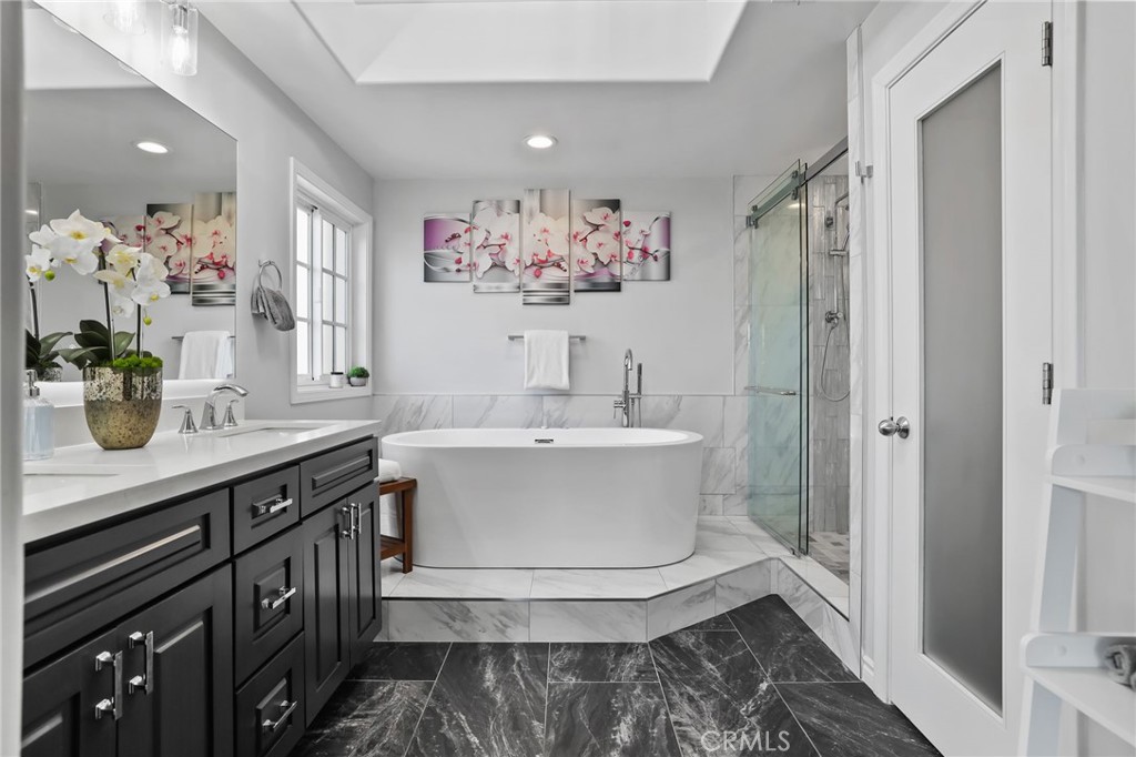 1901 Ocean Boulevard 103