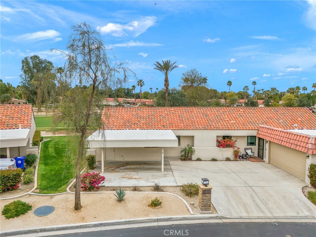 40465 La Costa Circle W