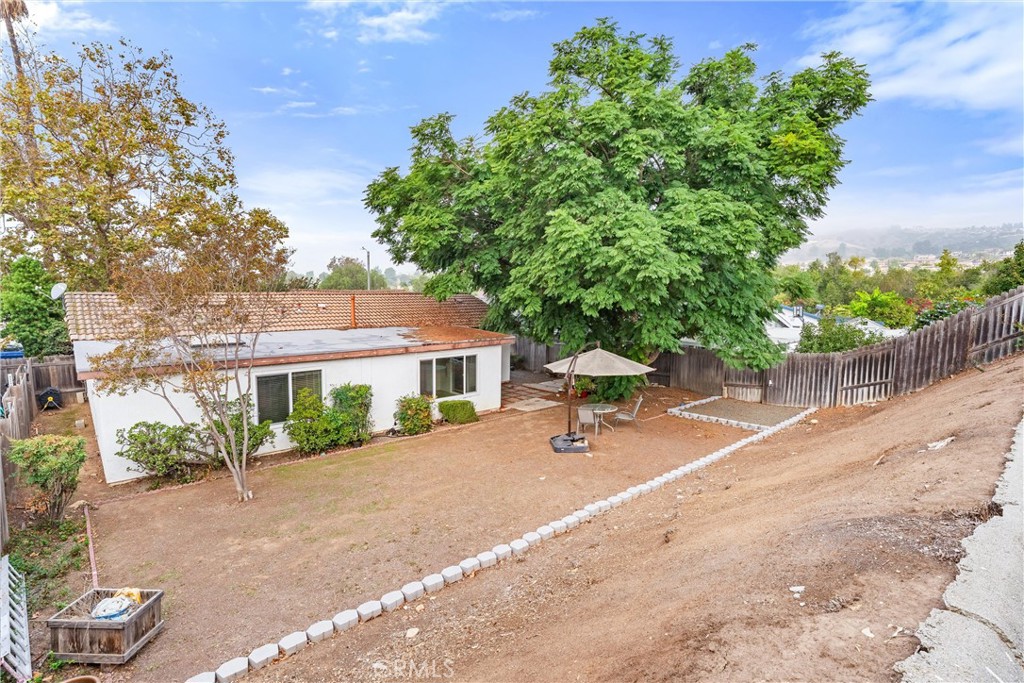 4418 Avenida Del Este