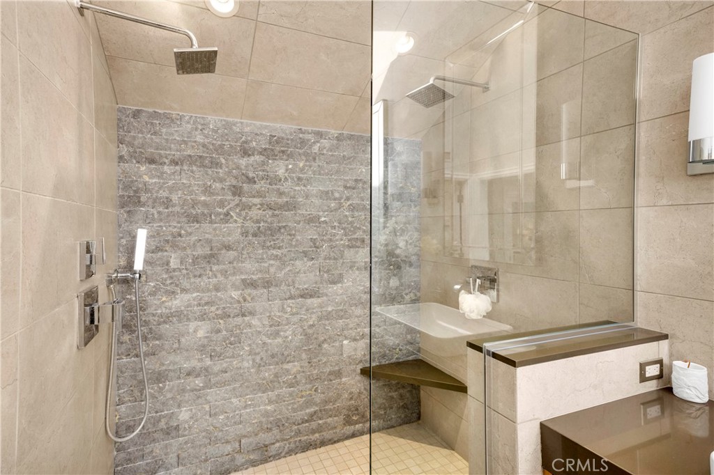 500 Chelsea Court 103