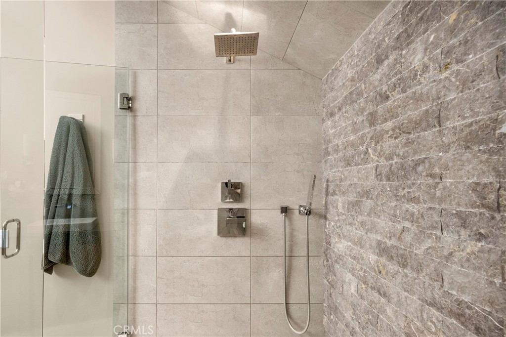 500 Chelsea Court 103