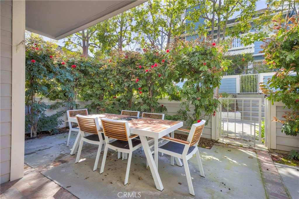 500 Chelsea Court 103