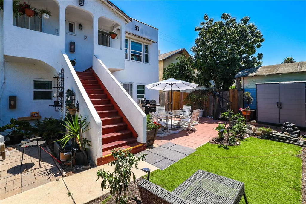 932 Coronado Avenue