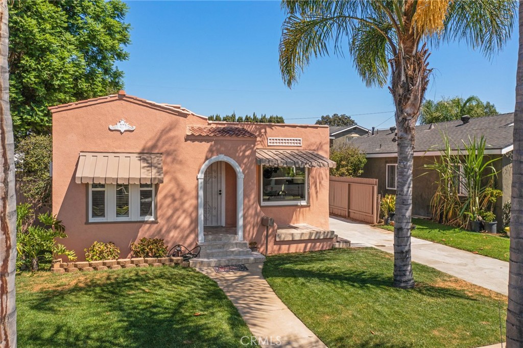 123 Orange Grove Avenue