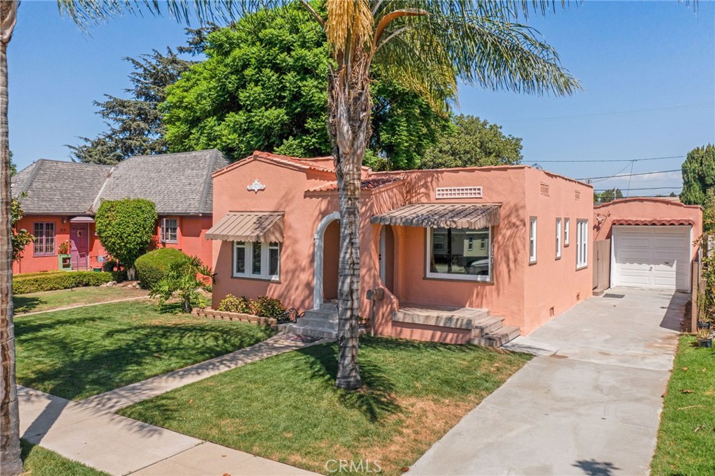 123 Orange Grove Avenue