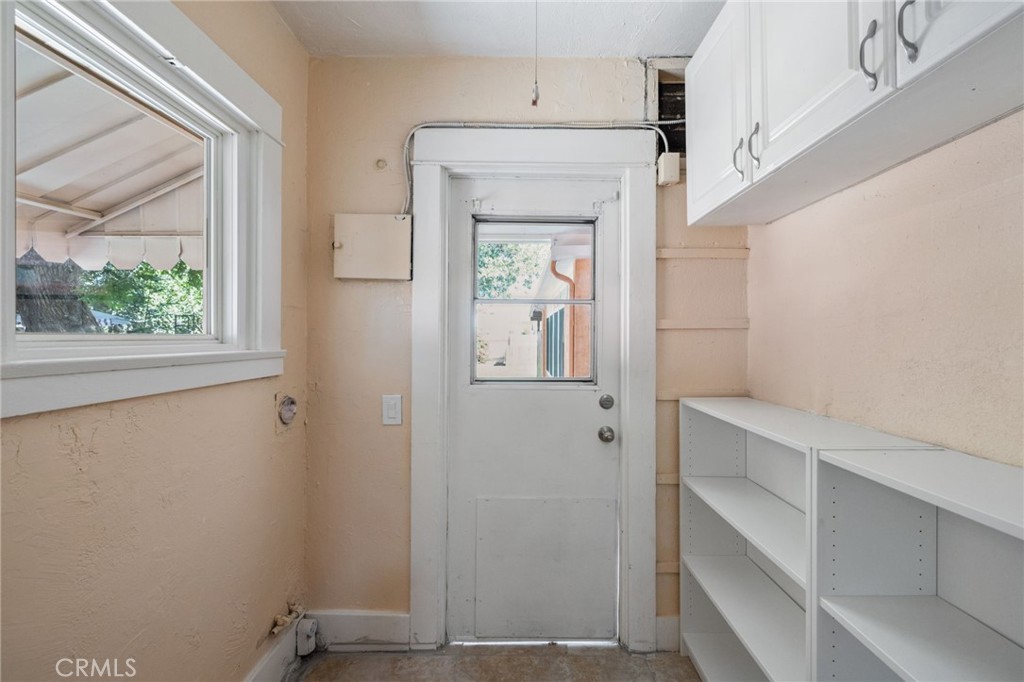 123 Orange Grove Avenue