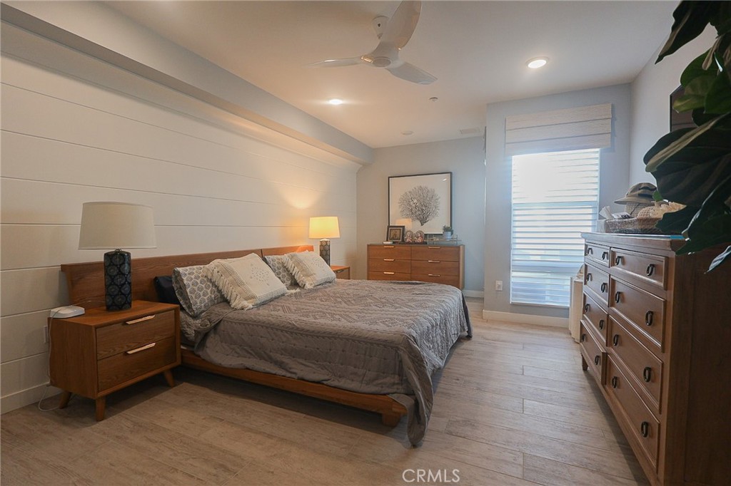 700 S The Strand 202