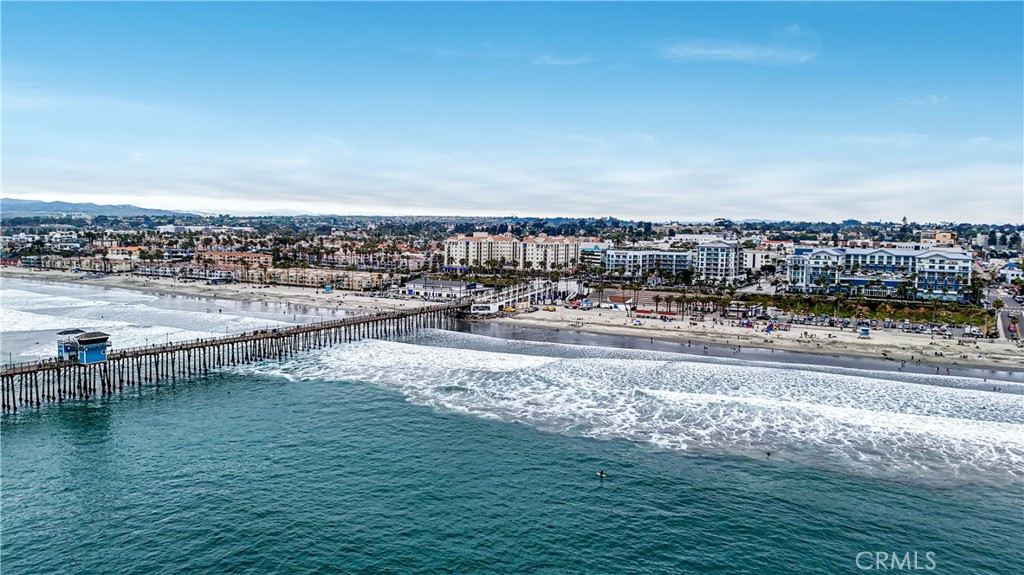 700 S The Strand 202