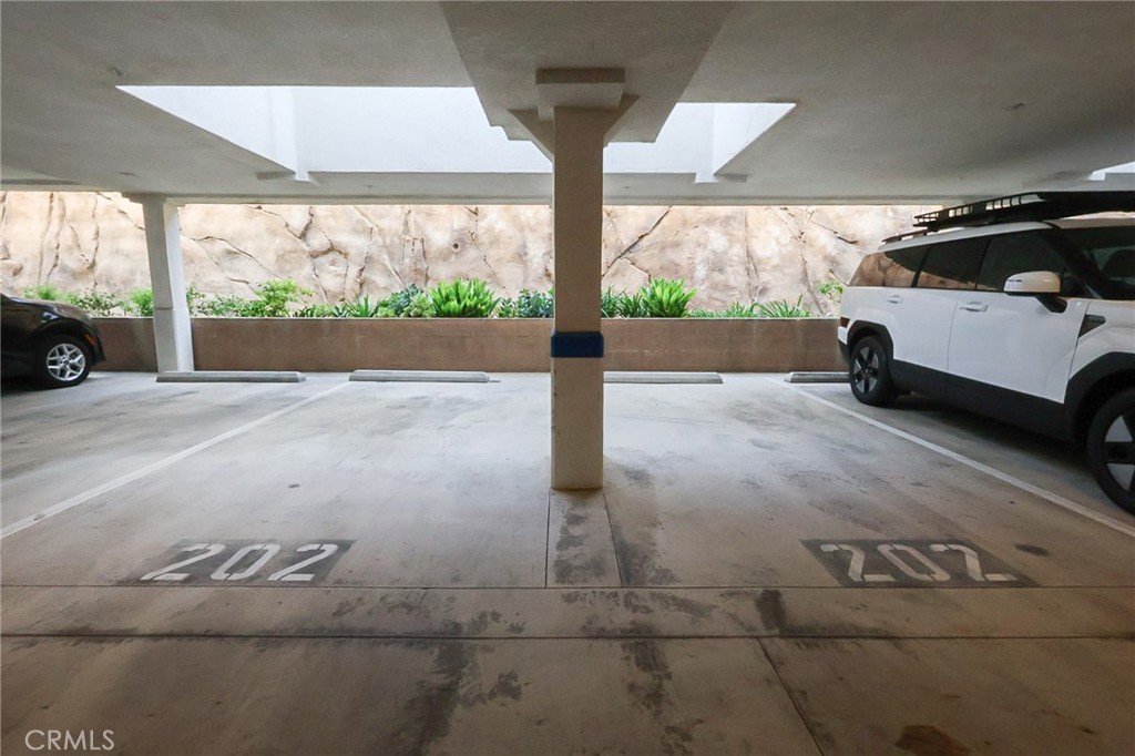 700 S The Strand 202