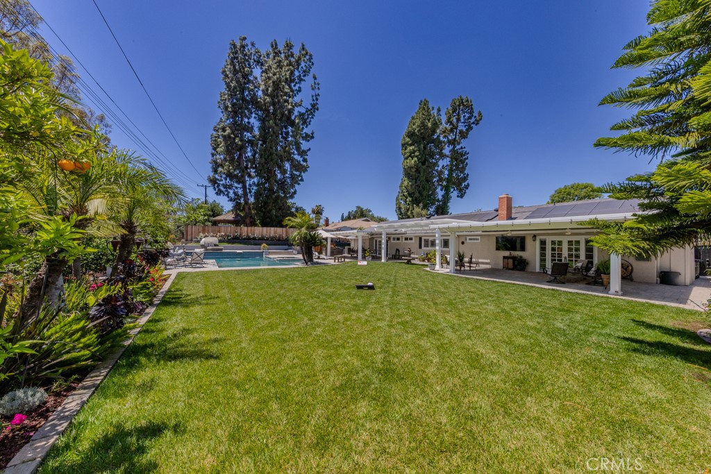 1448 W Domingo Road