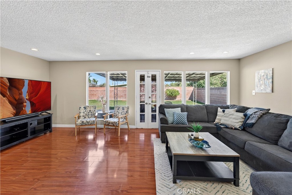 13592 Yosemite Drive