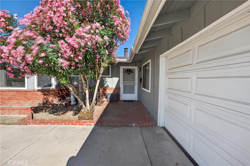 13592 Yosemite Drive