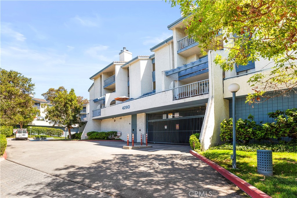 4260 Via Arbolada 304