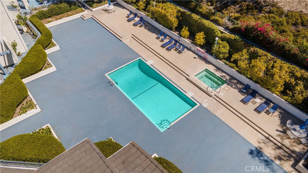 4260 Via Arbolada 304