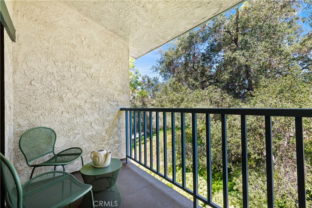 4260 Via Arbolada 304